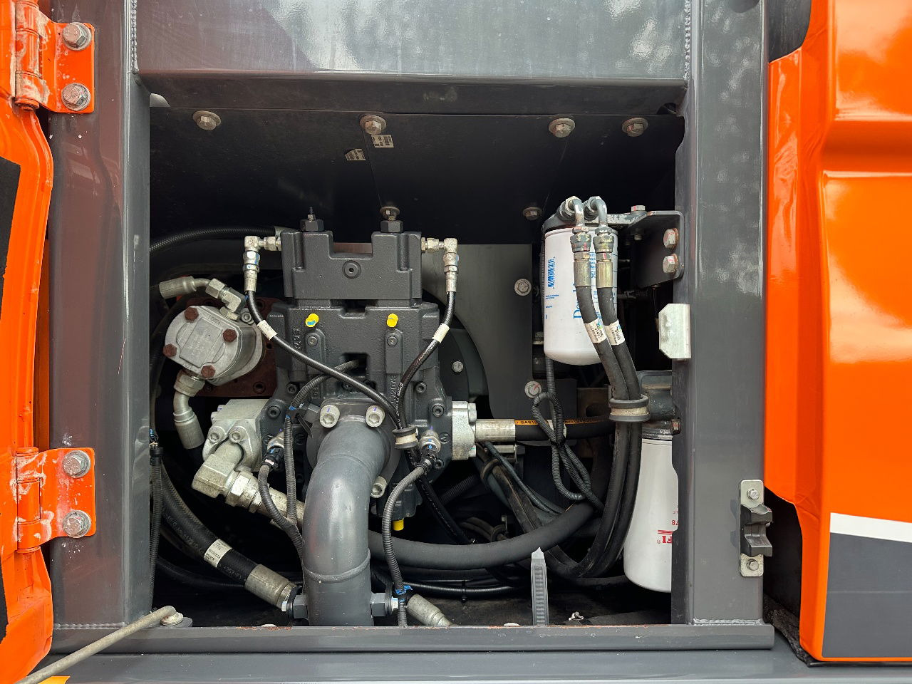 Bager na kolesih Doosan DX140W-5: slika 21
