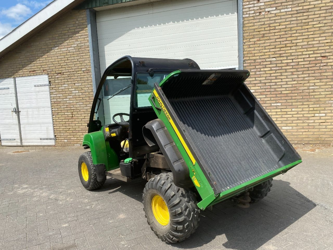 John Deere HPX 4X4 - Štirikolesnik: slika 2 John Deere HPX 4X4 - Štirikolesnik: slika 2