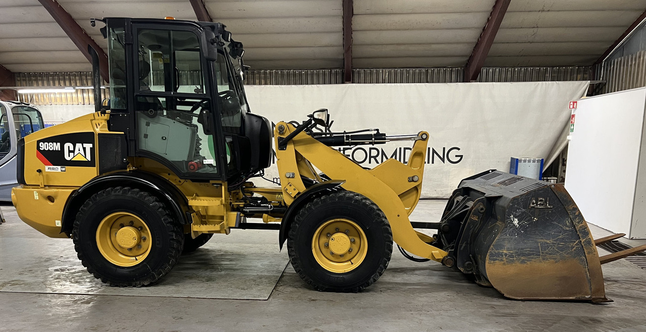 Cat 908M - Kolesni nakladalec: slika 5 Cat 908M - Kolesni nakladalec: slika 5