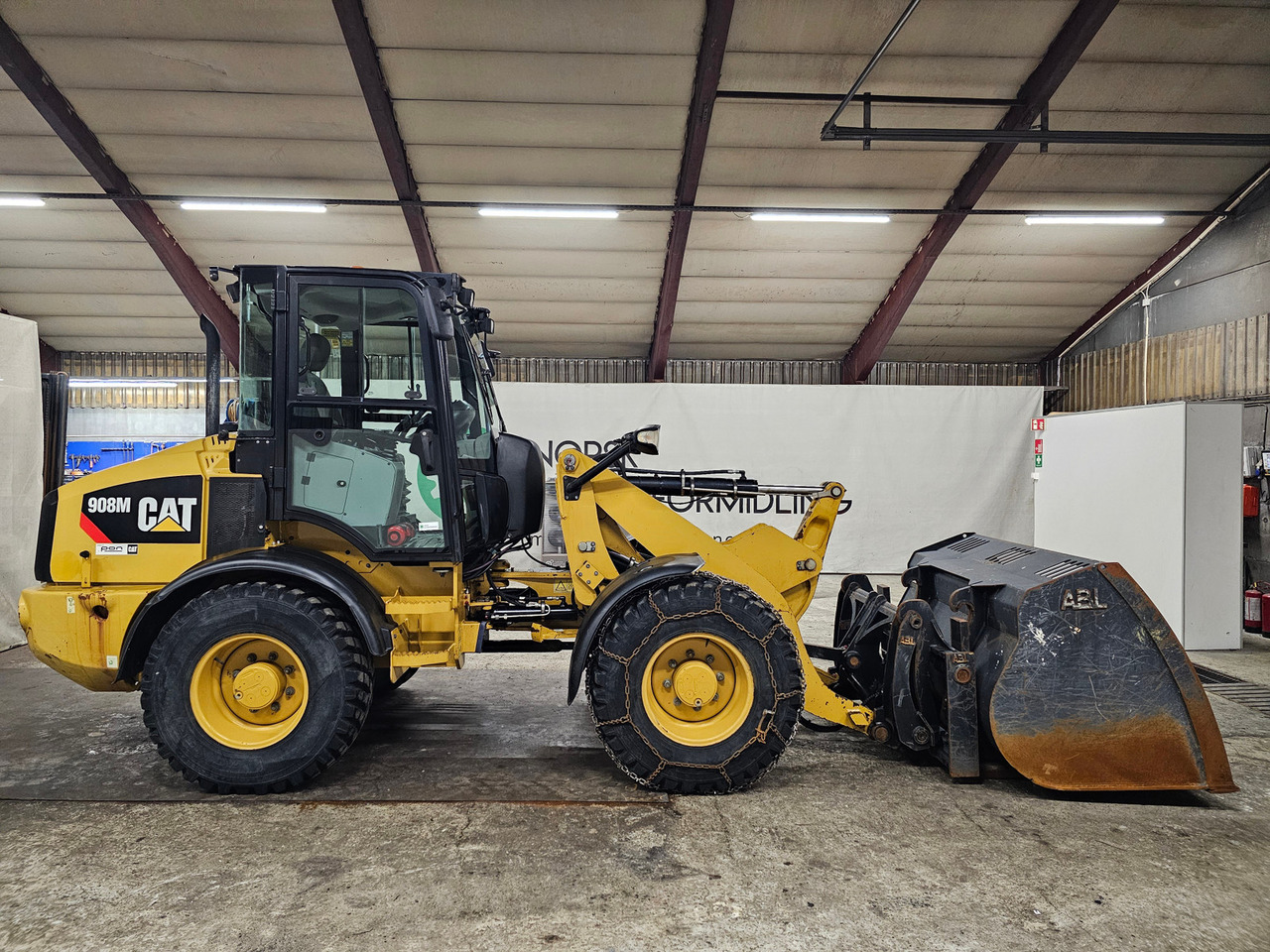 Cat 908M - Kolesni nakladalec: slika 5 Cat 908M - Kolesni nakladalec: slika 5
