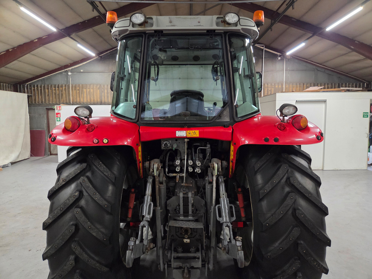 Massey Ferguson 6445 Dyna 6 #Tar innbytte - Traktor: slika 4 Massey Ferguson 6445 Dyna 6 #Tar innbytte - Traktor: slika 4