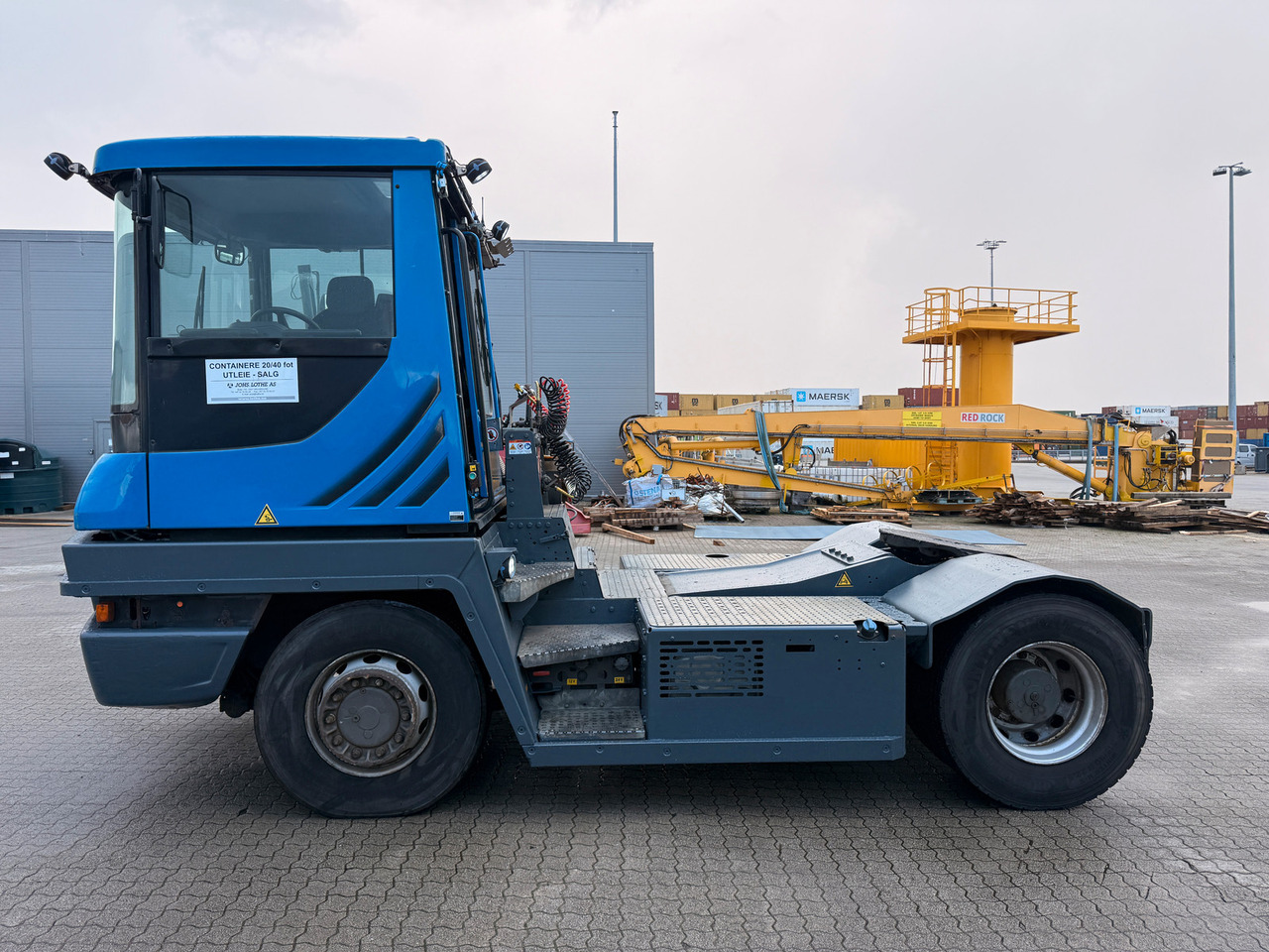 Terberg RT223 4x4 - Terminalski traktor: slika 3 Terberg RT223 4x4 - Terminalski traktor: slika 3