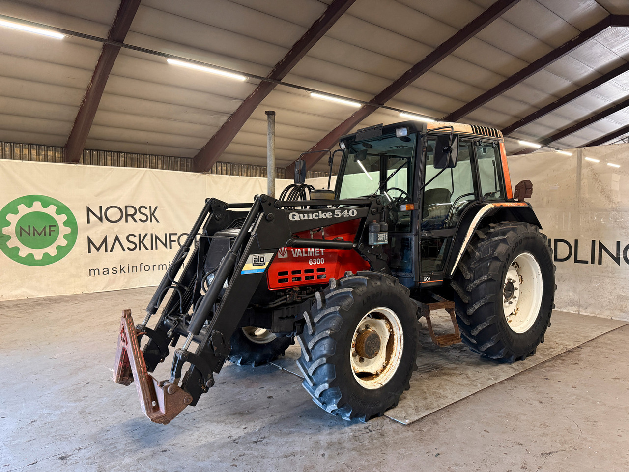 Valmet 6300 Turbo - Traktor: slika 1 Valmet 6300 Turbo - Traktor: slika 1