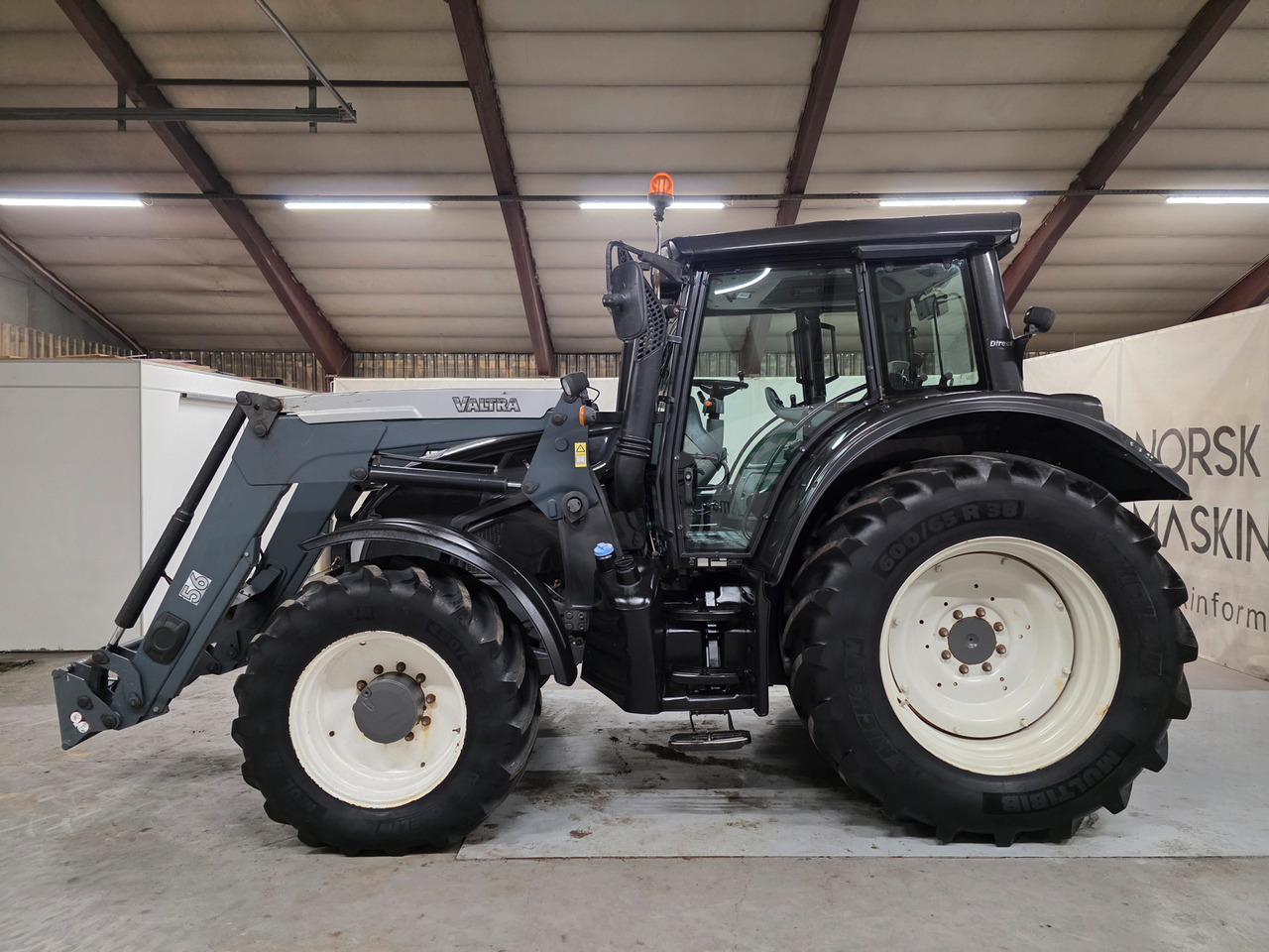 Valtra N163 Direct - Traktor: slika 2 Valtra N163 Direct - Traktor: slika 2