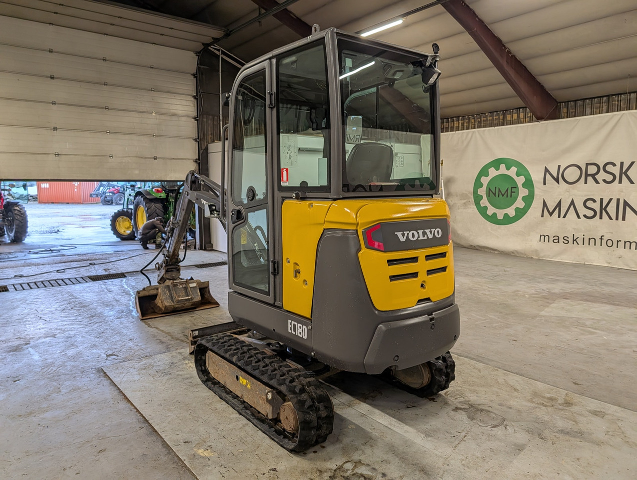 Volvo ECR18D - Mini bager: slika 4 Volvo ECR18D - Mini bager: slika 4