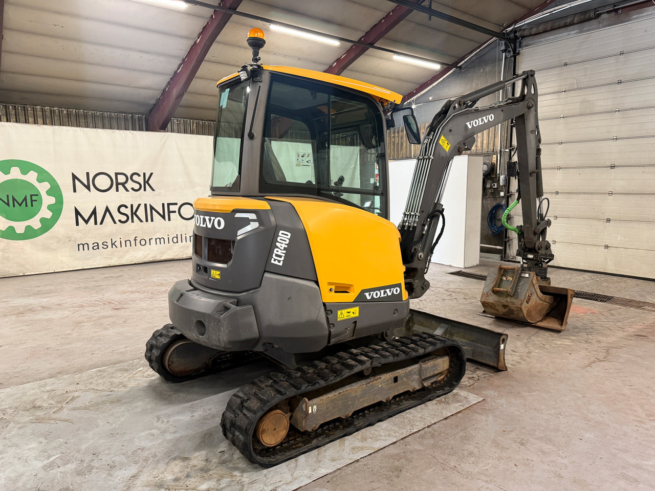 Volvo ECR40D MVA FRI - Mini bager: slika 5 Volvo ECR40D MVA FRI - Mini bager: slika 5