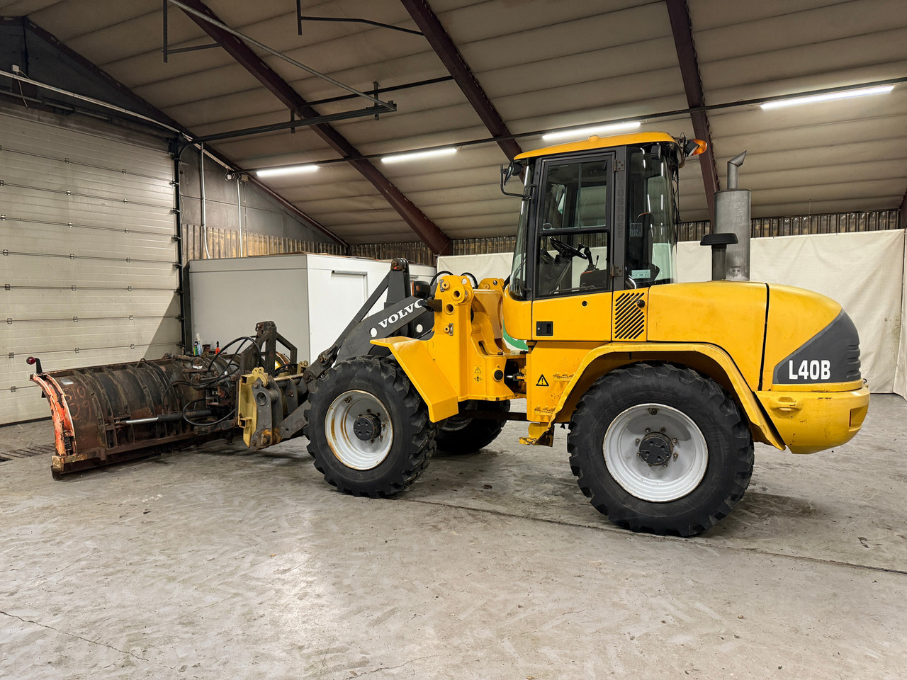 Volvo L40B-TP #Skuffe og Skjær #Kun 3458 timer - Kolesni nakladalec: slika 2 Volvo L40B-TP #Skuffe og Skjær #Kun 3458 timer - Kolesni nakladalec: slika 2
