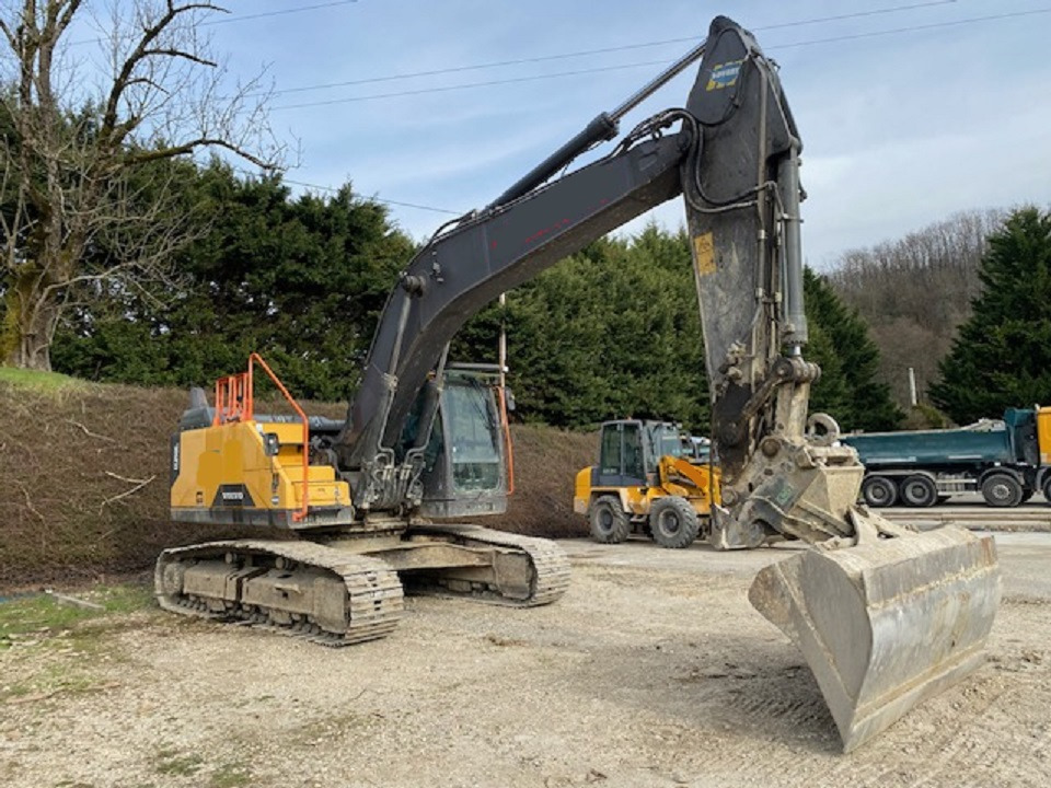 VOLVO EC250EL - Rušilni bager: slika 2 VOLVO EC250EL - Rušilni bager: slika 2