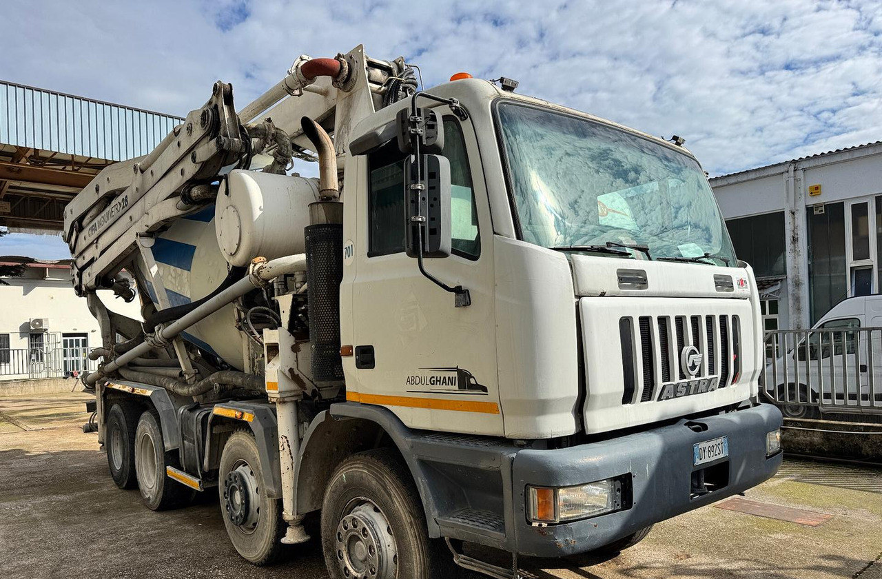 Betonpompa 28MT CIFA ASTRA HD84.38 - Avtomešalec s črpalko: slika 1 Betonpompa 28MT CIFA ASTRA HD84.38 - Avtomešalec s črpalko: slika 1