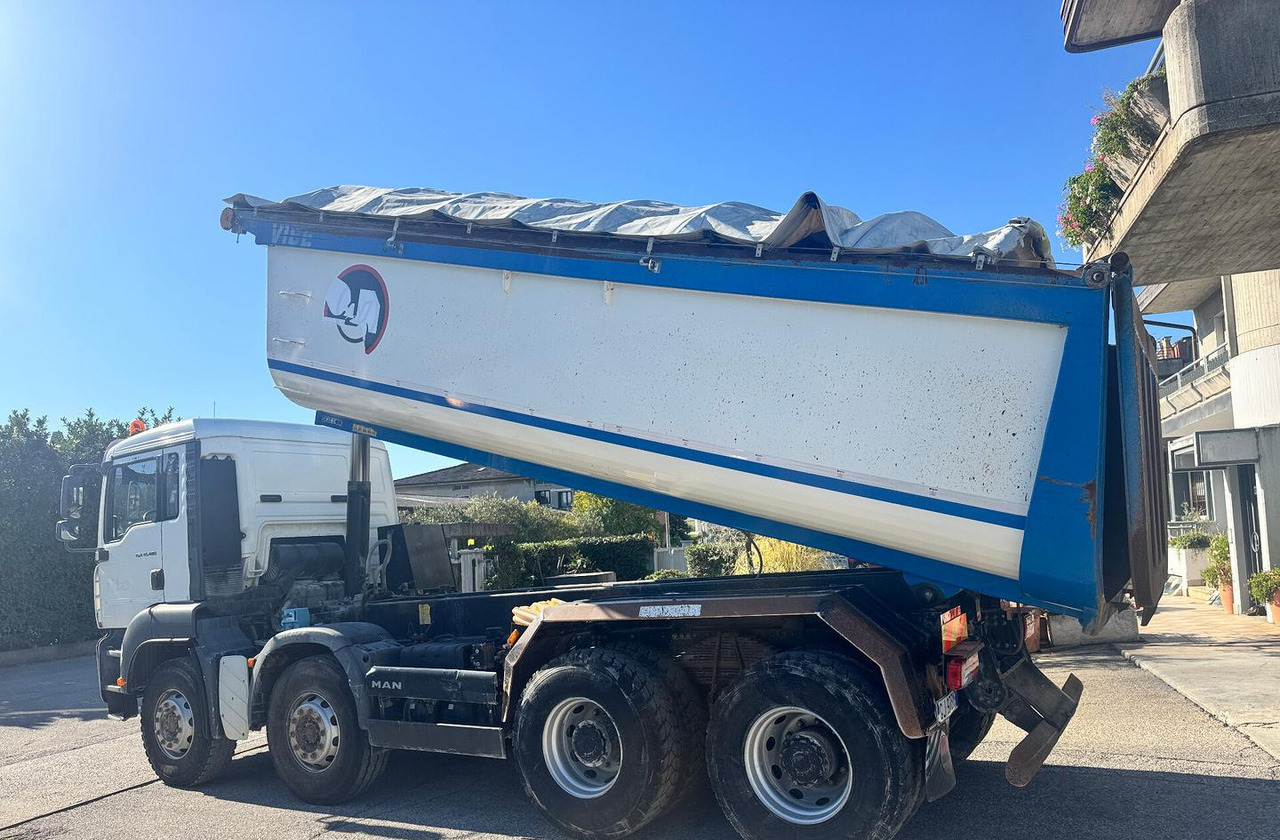 RIBALTABILE MAN TGA 41.480 (8X4) - Tovornjak prekucnik: slika 3 RIBALTABILE MAN TGA 41.480 (8X4) - Tovornjak prekucnik: slika 3