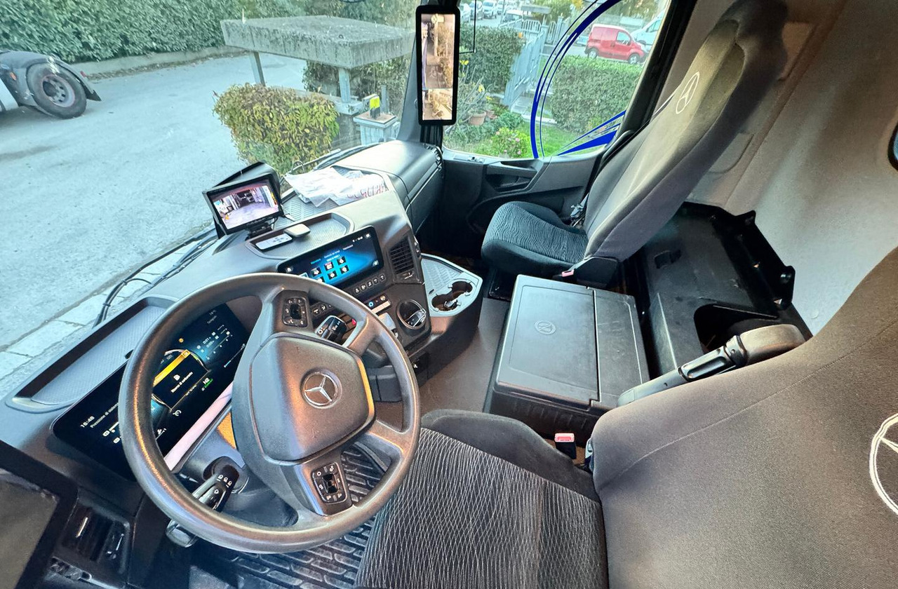 Ribaltabile Mercedes Benz Arocs 4148 - Tovornjak prekucnik: slika 4 Ribaltabile Mercedes Benz Arocs 4148 - Tovornjak prekucnik: slika 4