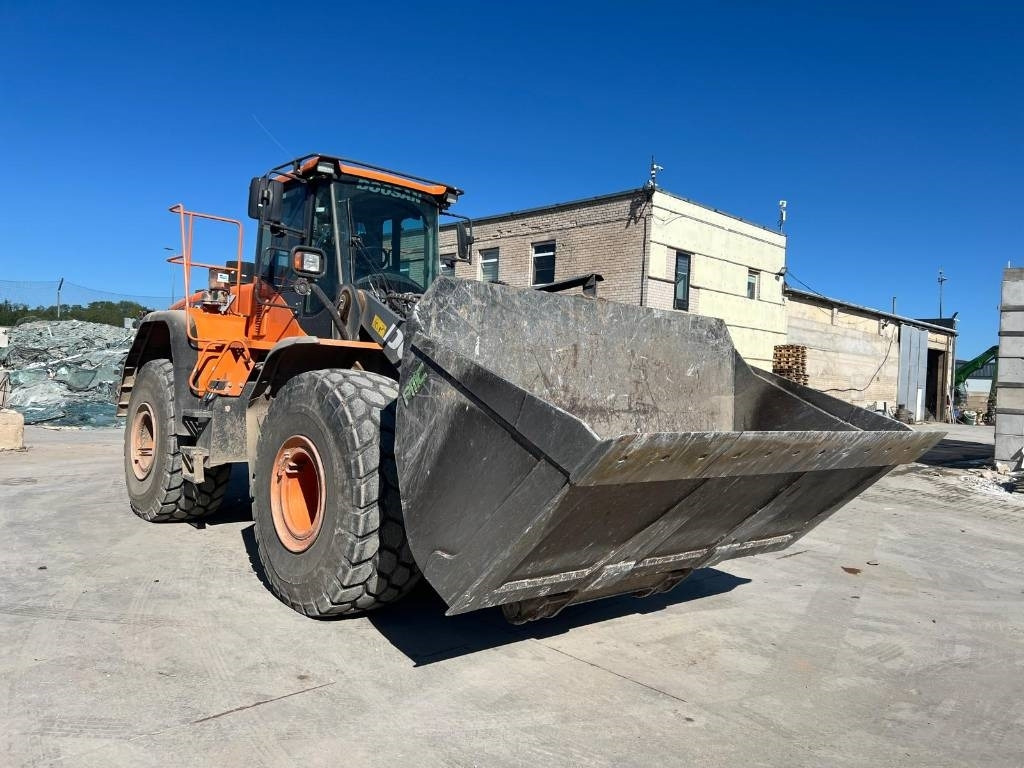 Doosan DL 420-5 CVT-5 - Kolesni nakladalec: slika 5 Doosan DL 420-5 CVT-5 - Kolesni nakladalec: slika 5