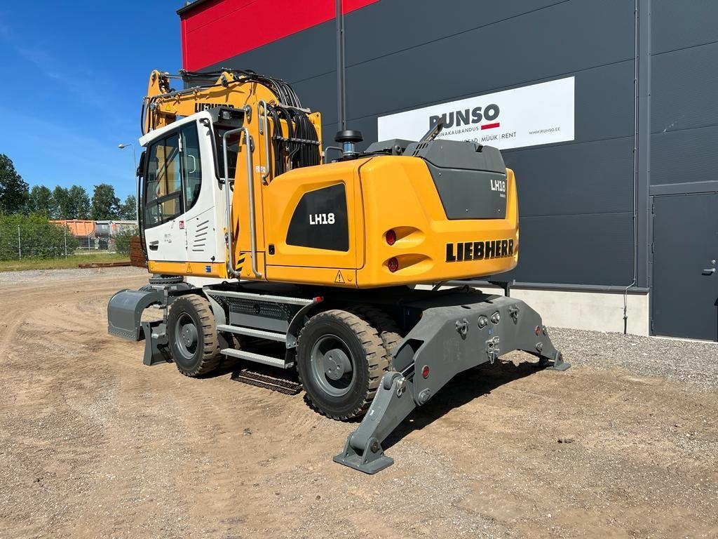 Liebherr LH 18 M Litronic - Bager za prekladanje primarnih/ Sekundarnih surovin: slika 3 Liebherr LH 18 M Litronic - Bager za prekladanje primarnih/ Sekundarnih surovin: slika 3