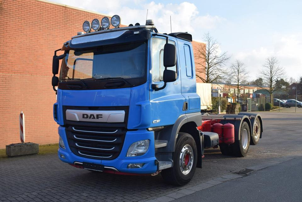 DAF CF 450 6x2 Fahrgestell Klima Navi Lift Retarder - Tovornjak-šasija: slika 1 DAF CF 450 6x2 Fahrgestell Klima Navi Lift Retarder - Tovornjak-šasija: slika 1