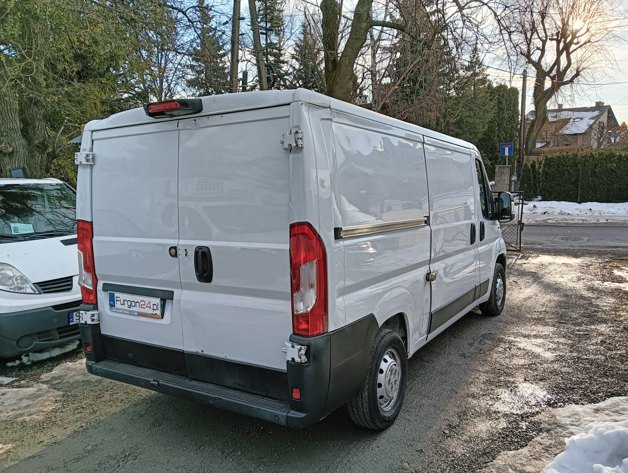 FIAT DUCATO FURGON BLASZAK L2H1 NR 823 - Mali kombi: slika 4 FIAT DUCATO FURGON BLASZAK L2H1 NR 823 - Mali kombi: slika 4