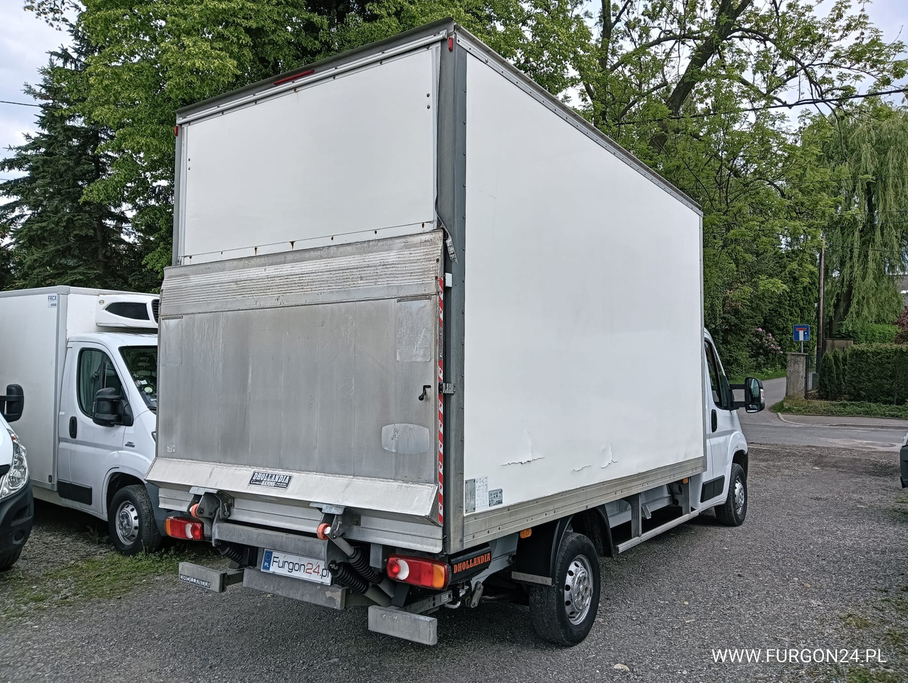FIAT DUCATO KONTENER WINDA NR 886 - Dostavno vozilo z zabojnikom: slika 4 FIAT DUCATO KONTENER WINDA NR 886 - Dostavno vozilo z zabojnikom: slika 4