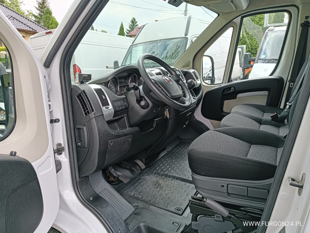 Dostavno vozilo z zabojnikom FIAT DUCATO KONTENER WINDA NR 886: slika 9