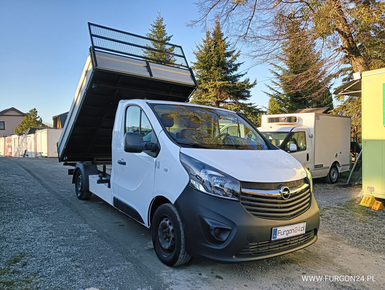 OPEL VIVARO WYWROTKA KIPER Z NAJAZDAMI NR 632 - Dostavno vozilo prekucnik: slika 3 OPEL VIVARO WYWROTKA KIPER Z NAJAZDAMI NR 632 - Dostavno vozilo prekucnik: slika 3