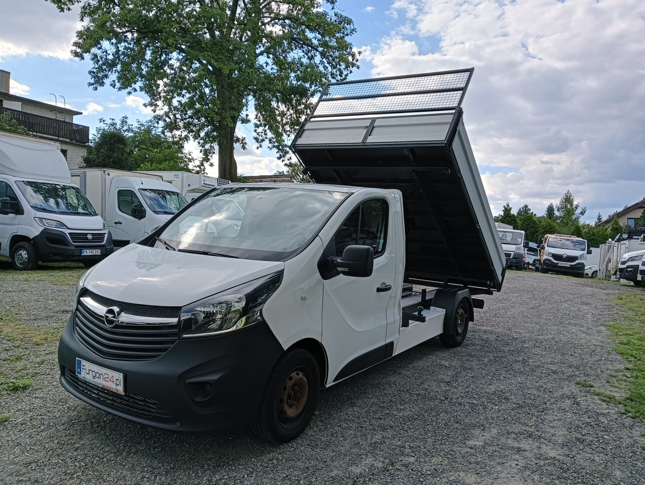 OPEL VIVARO WYWROTKA KIPER Z NAJAZDAMI NR 870 - Dostavno vozilo prekucnik: slika 1 OPEL VIVARO WYWROTKA KIPER Z NAJAZDAMI NR 870 - Dostavno vozilo prekucnik: slika 1