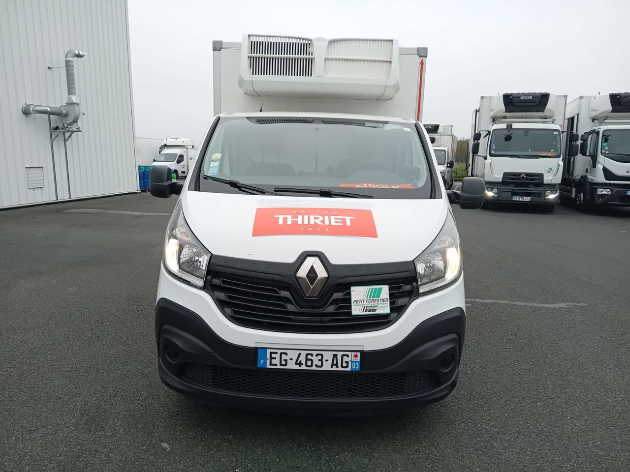 RENAULT TRAFIC KONTENER CHŁODNIA MROŹNIA NR 878 - Hladilno vozilo: slika 1 RENAULT TRAFIC KONTENER CHŁODNIA MROŹNIA NR 878 - Hladilno vozilo: slika 1