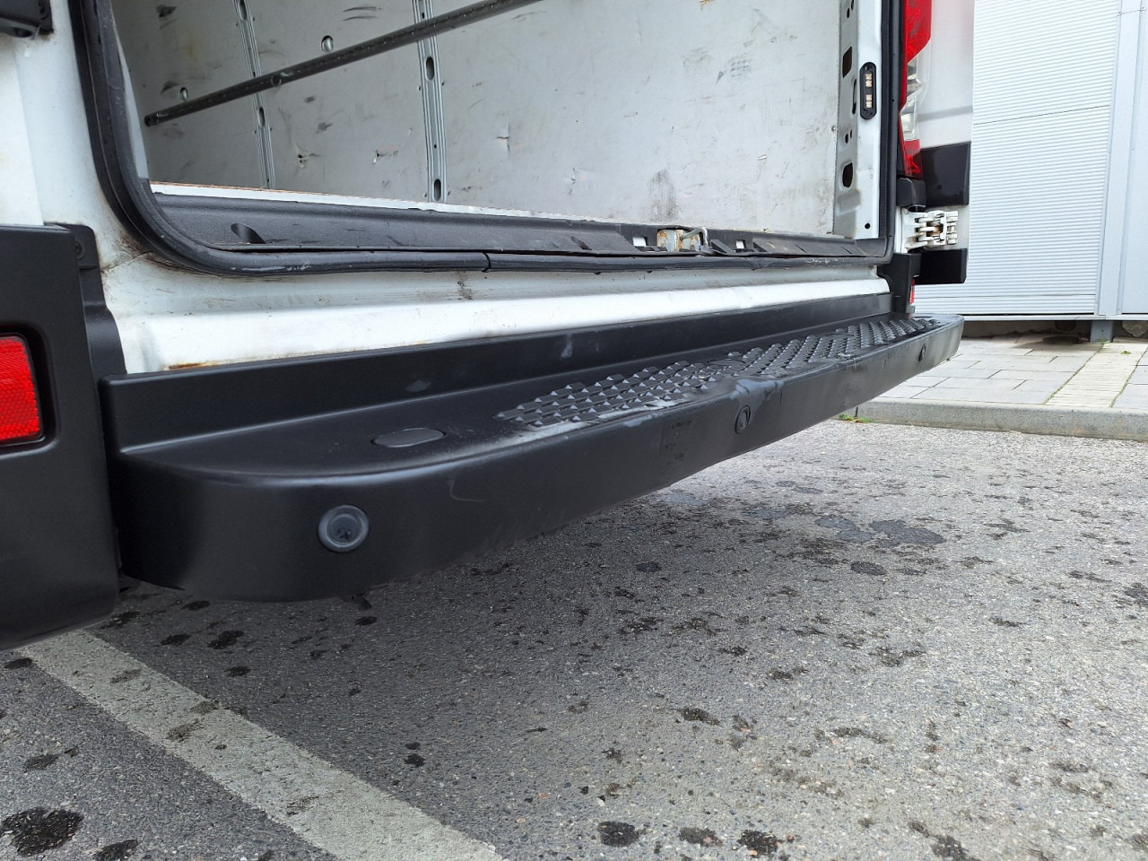 IVECO Daily ne postoji - Furgon: slika 2 IVECO Daily ne postoji - Furgon: slika 2