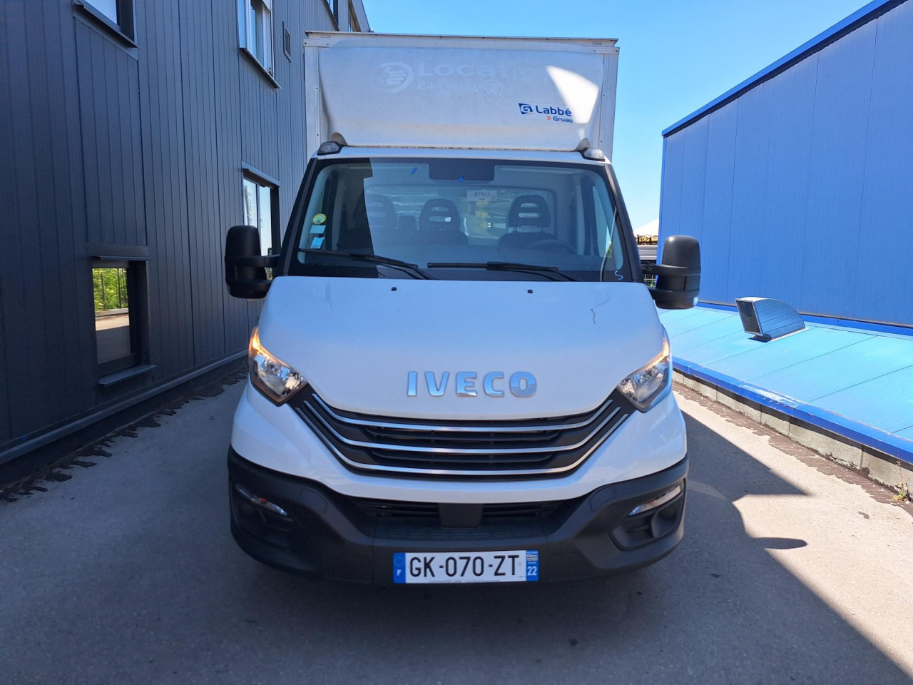 IVECO Daily 35 C 16 - Dostavno vozilo z zabojnikom: slika 1 IVECO Daily 35 C 16 - Dostavno vozilo z zabojnikom: slika 1