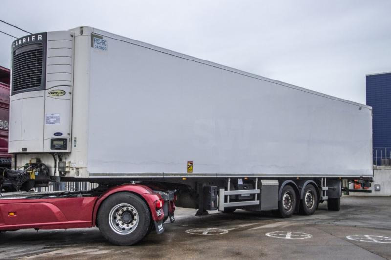 Asca CARRIER 1850 MT+CLOISON+ESS. DIRECT./STEERING/GELENKT - Polprikolica hladilnik: slika 1 Asca CARRIER 1850 MT+CLOISON+ESS. DIRECT./STEERING/GELENKT - Polprikolica hladilnik: slika 1