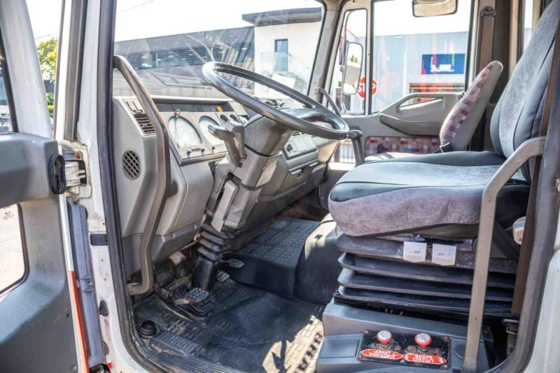 Iveco 85E15+ CITERNE 5000 L - Tovornjak cisterna: slika 5 Iveco 85E15+ CITERNE 5000 L - Tovornjak cisterna: slika 5