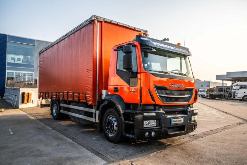 Iveco STRALIS 270 (19t) GAZ/LPG - Tovornjak s ponjavo: slika 2 Iveco STRALIS 270 (19t) GAZ/LPG - Tovornjak s ponjavo: slika 2