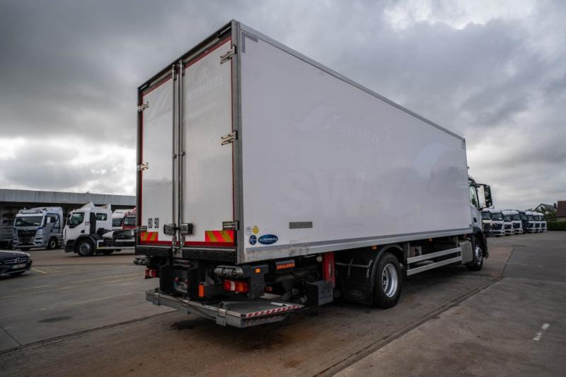 Mercedes ANTOS 1833 L +CARRIER SUPRA MULTI 1250Mt+DHOLLANDIA 2.5T. - Tovornjak hladilnik: slika 4 Mercedes ANTOS 1833 L +CARRIER SUPRA MULTI 1250Mt+DHOLLANDIA 2.5T. - Tovornjak hladilnik: slika 4