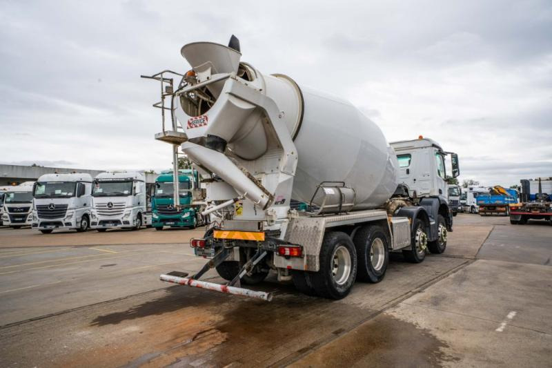 Mercedes AROCS 3240 + STETTER 9m3 - Avtomešalec: slika 4 Mercedes AROCS 3240 + STETTER 9m3 - Avtomešalec: slika 4