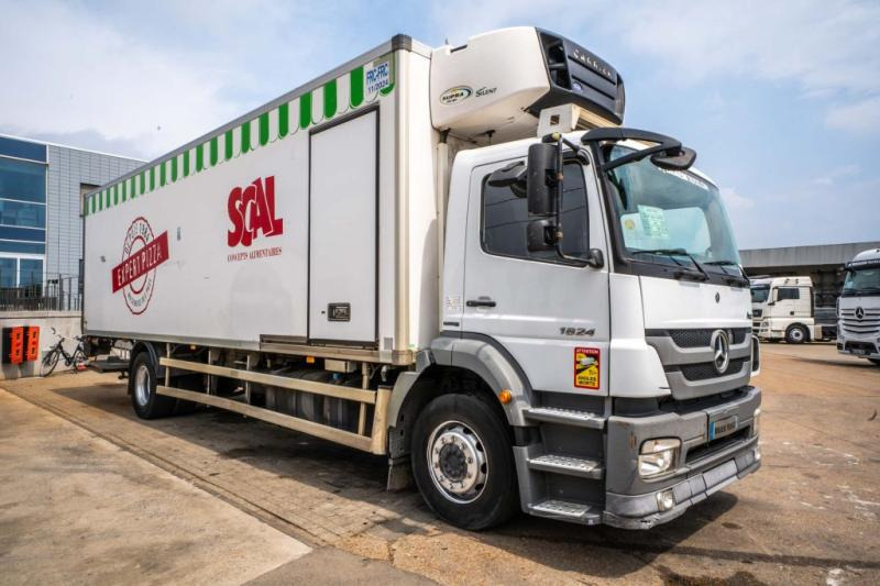 Mercedes AXOR 1824 +CARRIER SUPRA 950 Mt + HAYON - Tovornjak hladilnik: slika 2 Mercedes AXOR 1824 +CARRIER SUPRA 950 Mt + HAYON - Tovornjak hladilnik: slika 2