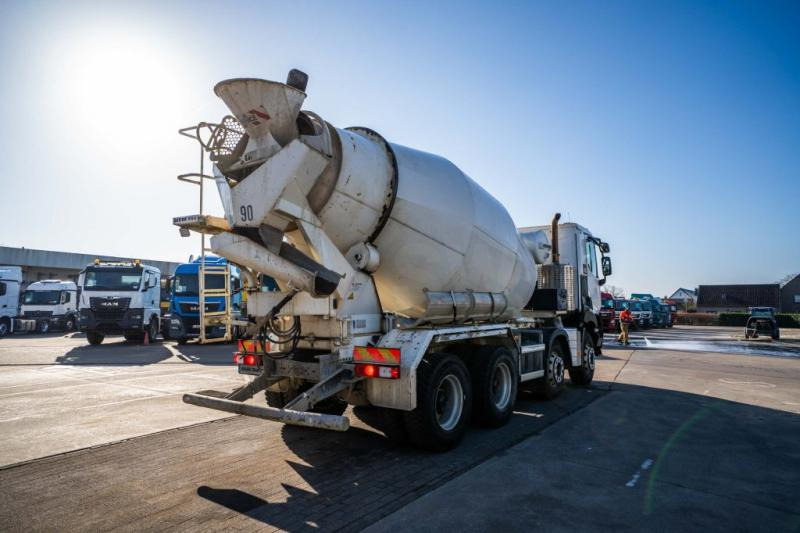 Renault C 380 + LIEBHERR 9m3 - Avtomešalec: slika 4 Renault C 380 + LIEBHERR 9m3 - Avtomešalec: slika 4
