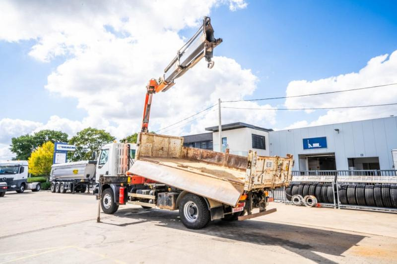 Renault KERAX 320 DCI +BIBENNE+PALFINGER 12Ton/m/2 EXT. - Tovornjak prekucnik, Tovornjak z dvigalom: slika 5 Renault KERAX 320 DCI +BIBENNE+PALFINGER 12Ton/m/2 EXT. - Tovornjak prekucnik, Tovornjak z dvigalom: slika 5