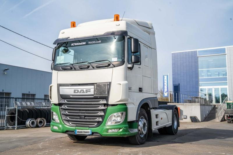 DAF XF 460 + HYDRAULIQUE (50Ton) - Vlačilec: slika 1 DAF XF 460 + HYDRAULIQUE (50Ton) - Vlačilec: slika 1