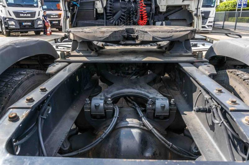 Vlačilec MAN TGX 18.440 XLX+INTARDER: slika 10 Vlačilec MAN TGX 18.440 XLX+INTARDER: slika 10