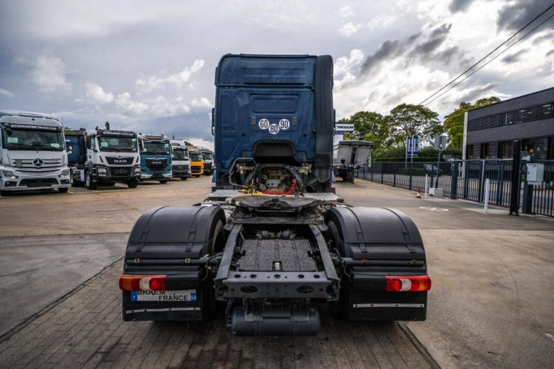 Mercedes ACTROS 1843 LS + HYDRAULIQUE - Vlačilec: slika 4 Mercedes ACTROS 1843 LS + HYDRAULIQUE - Vlačilec: slika 4