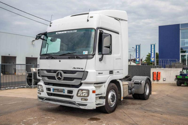 Mercedes ACTROS 1844 LS-MP3+E5+VOITH - Vlačilec: slika 1 Mercedes ACTROS 1844 LS-MP3+E5+VOITH - Vlačilec: slika 1