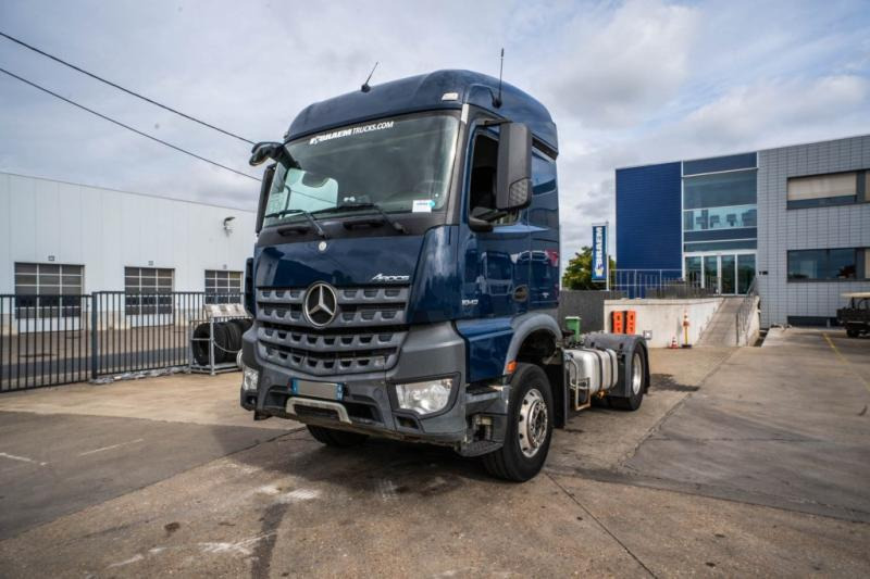 Mercedes AROCS 1843 LS ( NO ACTROS)+BIG AXLE+HYDR. - Vlačilec: slika 1 Mercedes AROCS 1843 LS ( NO ACTROS)+BIG AXLE+HYDR. - Vlačilec: slika 1