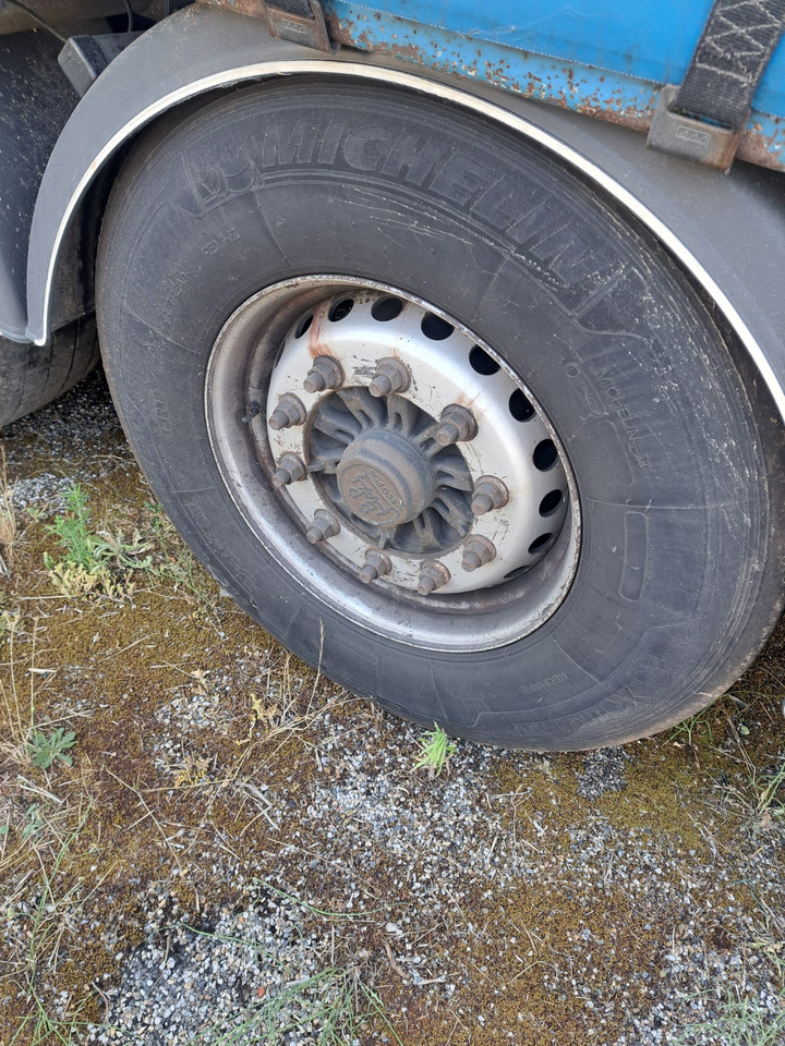 FRUEHAUF - Polprikolica s ponjavo: slika 4 FRUEHAUF - Polprikolica s ponjavo: slika 4