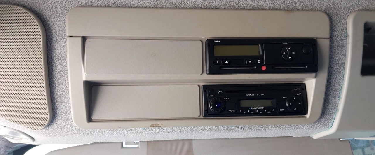 IVECO CARGOBUL - Tovornjak avtotransporter: slika 4 IVECO CARGOBUL - Tovornjak avtotransporter: slika 4