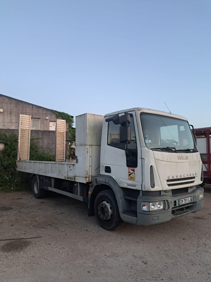 IVECO CARGOBUL - Tovornjak avtotransporter: slika 1 IVECO CARGOBUL - Tovornjak avtotransporter: slika 1