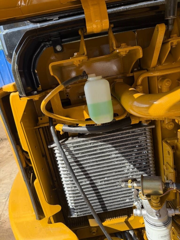 CAT 303.5E - Mini bager: slika 3 CAT 303.5E - Mini bager: slika 3