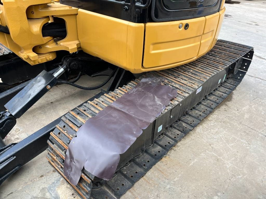 CAT 303.5E2 - Mini bager: slika 2 CAT 303.5E2 - Mini bager: slika 2