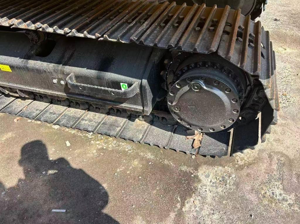 CAT 320 GC - Bager goseničar: slika 2 CAT 320 GC - Bager goseničar: slika 2