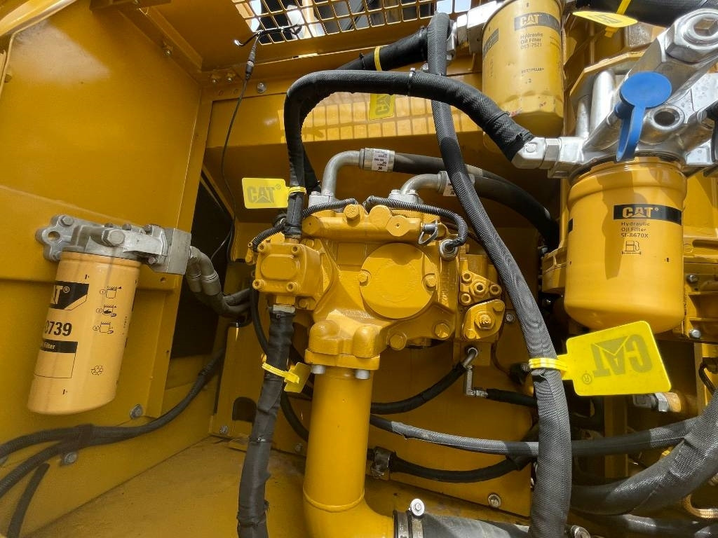 CAT 329D2 - Bager goseničar: slika 5 CAT 329D2 - Bager goseničar: slika 5