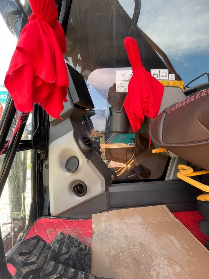 CAT 330GC  - Bager goseničar: slika 5 CAT 330GC  - Bager goseničar: slika 5