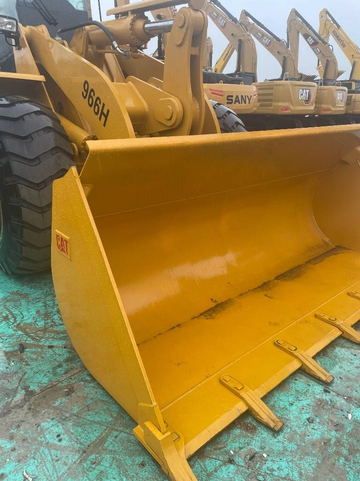 CAT 966 H - Kolesni nakladalec: slika 2 CAT 966 H - Kolesni nakladalec: slika 2