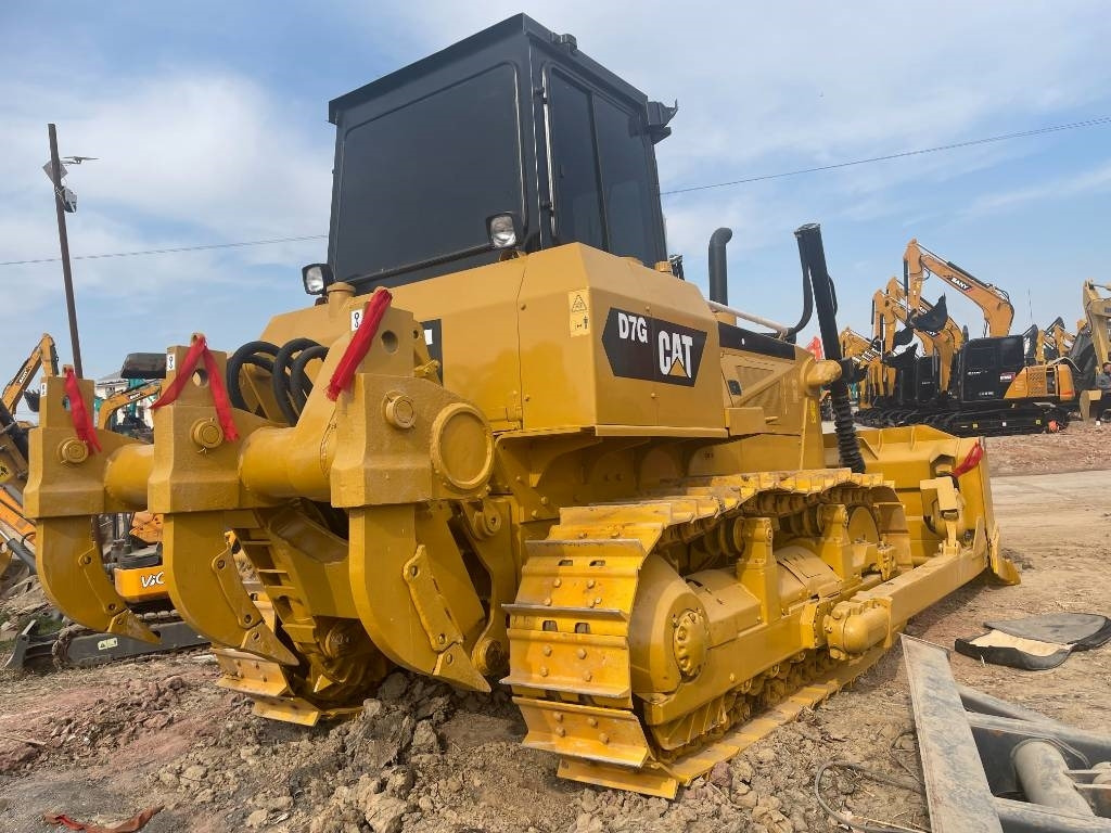 CAT D 7 G - Buldožer: slika 1 CAT D 7 G - Buldožer: slika 1