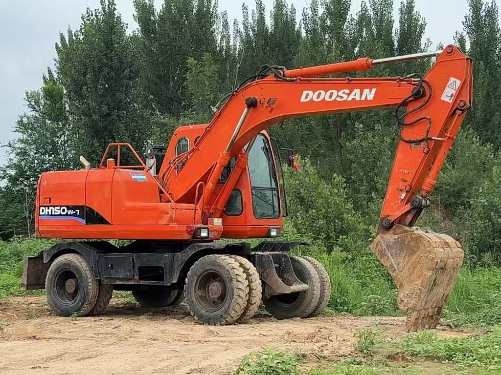 Doosan DH 150 W-7 - Bager na kolesih: slika 1 Doosan DH 150 W-7 - Bager na kolesih: slika 1